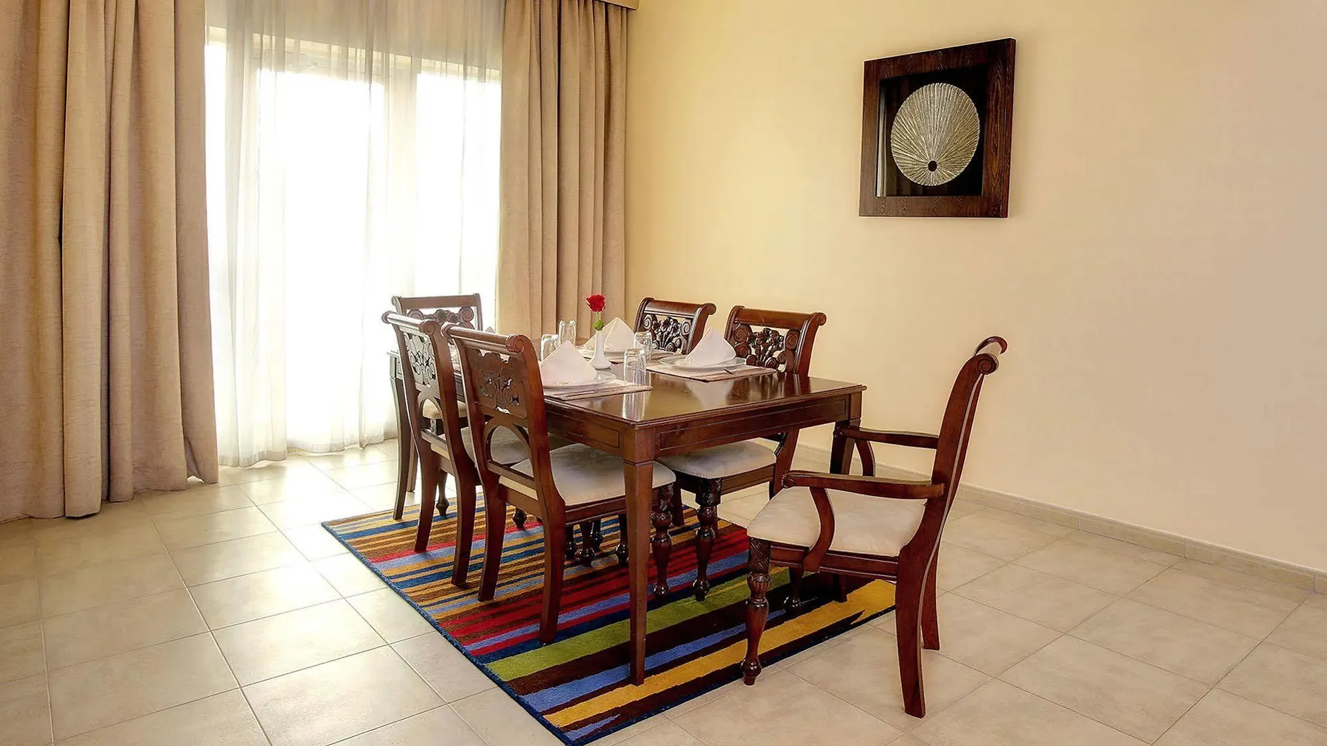 Dusit Residence Dubai Marina Aparthotel