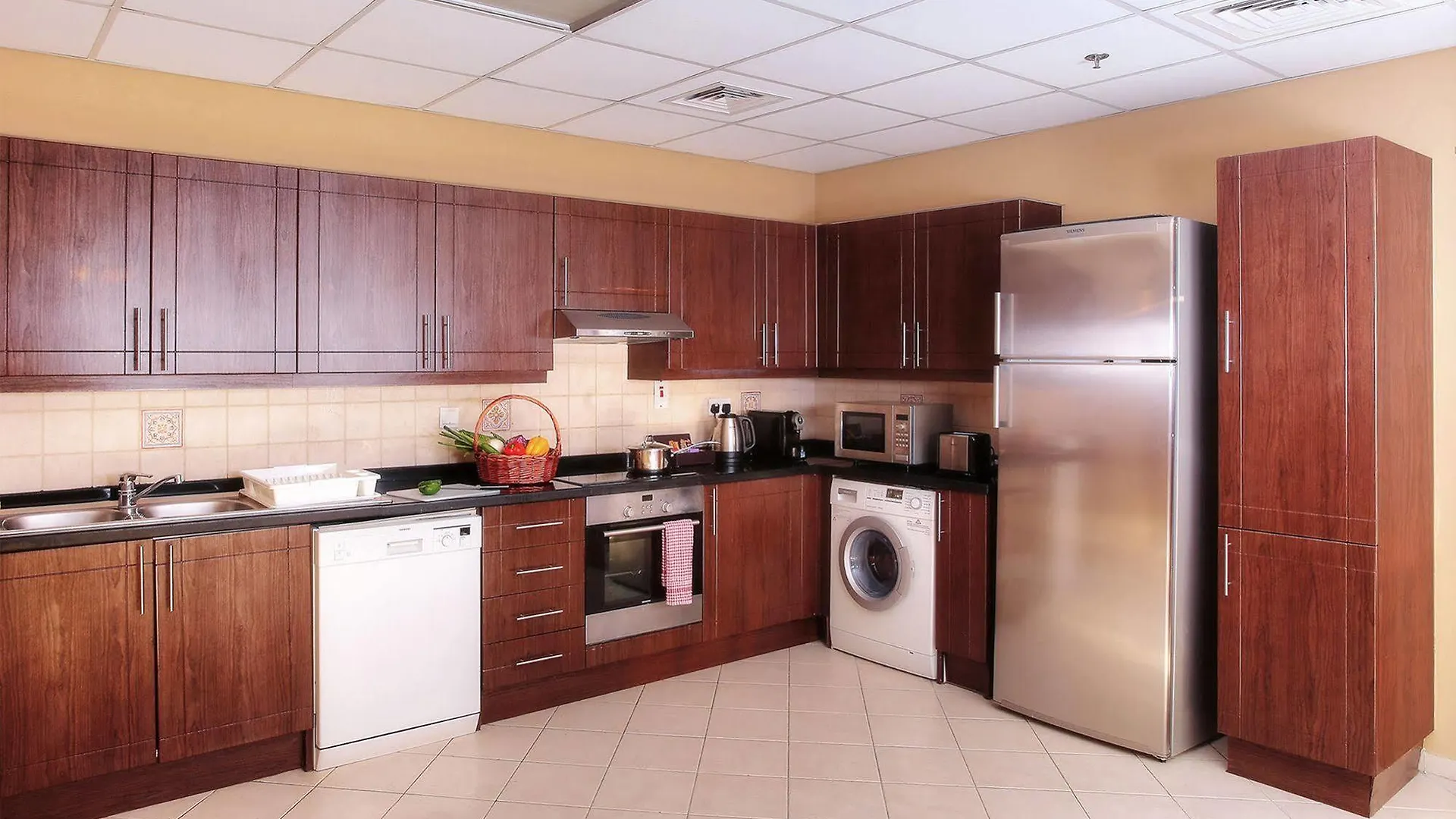 Dusit Residence Dubai Marina Aparthotel